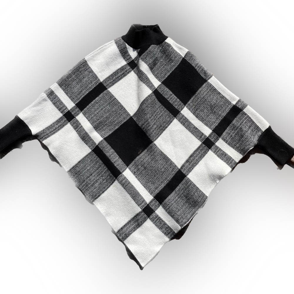 Papa Vancouver triangle sweater